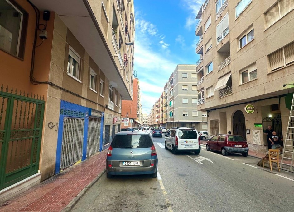 Venta - Apartamento piso -
Torrevieja - Centro