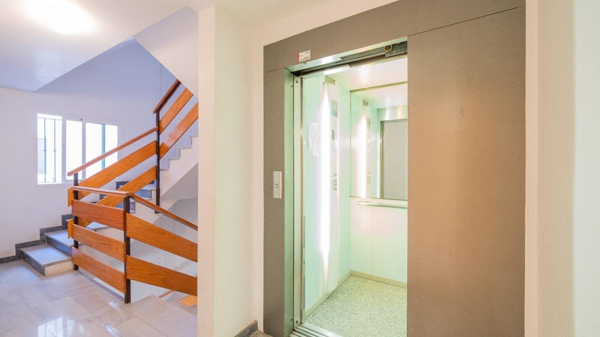 Venta - Apartamento piso -
Torrevieja - Centro