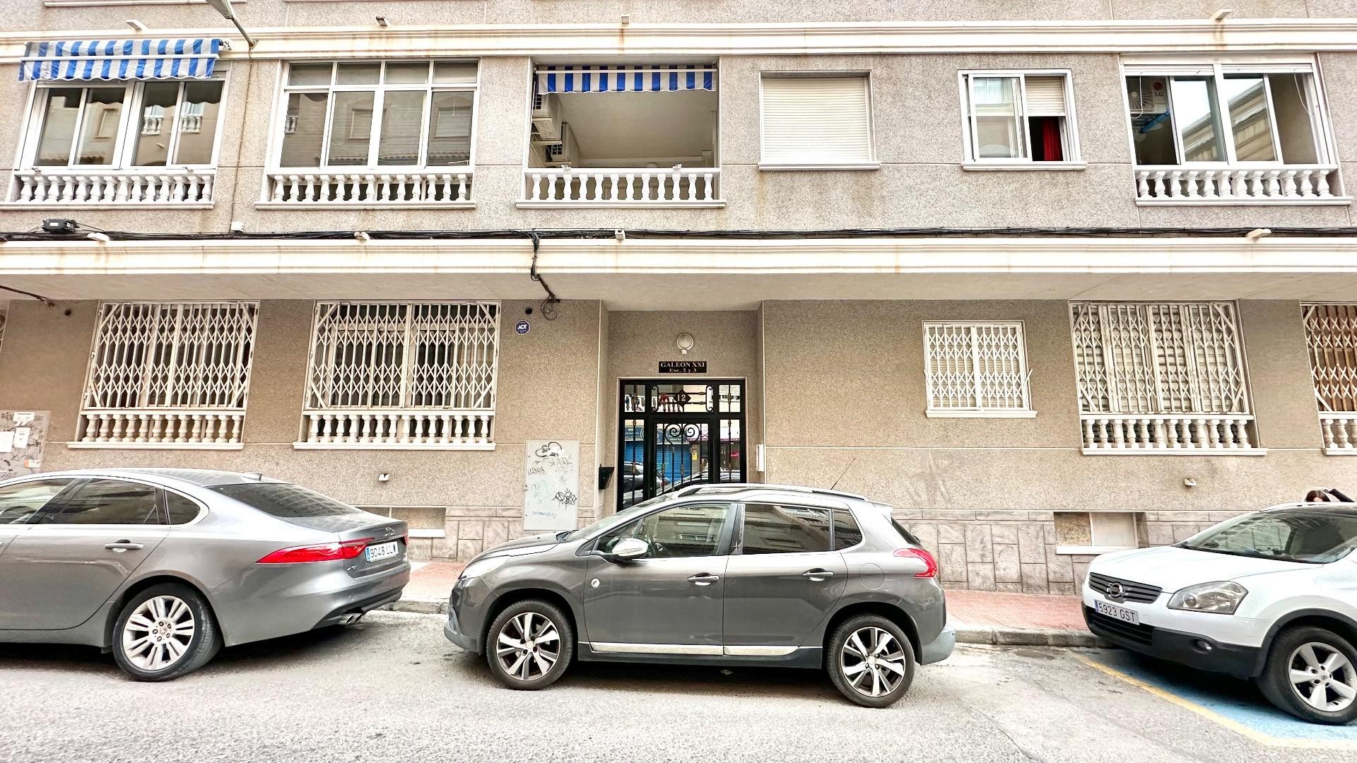 Venta - Apartamento piso -
Torrevieja - Centro