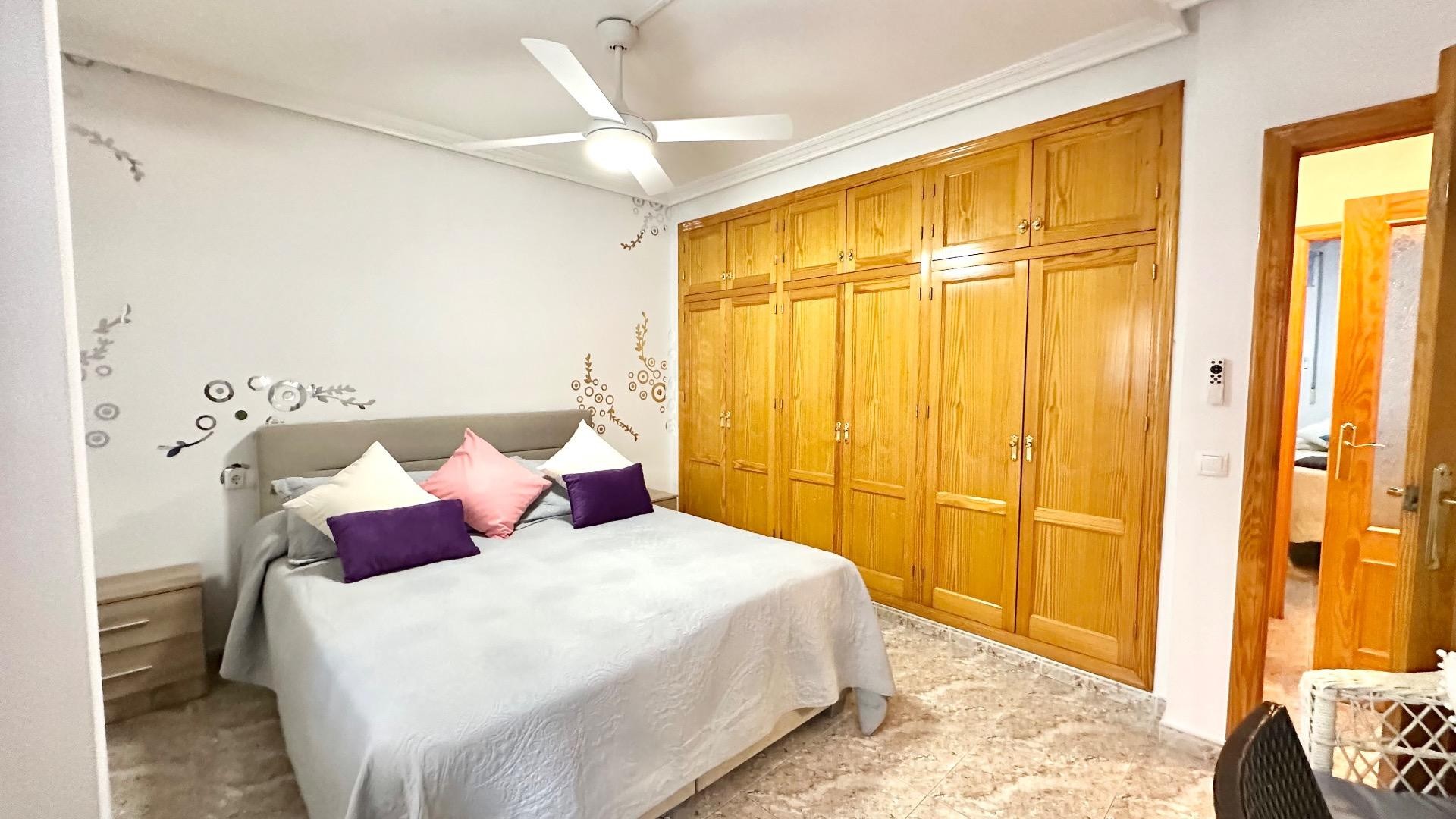 Venta - Apartamento piso -
Torrevieja - Centro