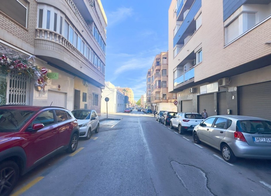 Venta - Apartamento piso -
Torrevieja - Centro