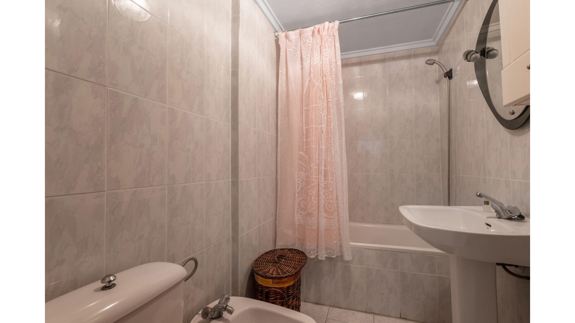 Venta - Apartamento piso -
Torrevieja - Centro
