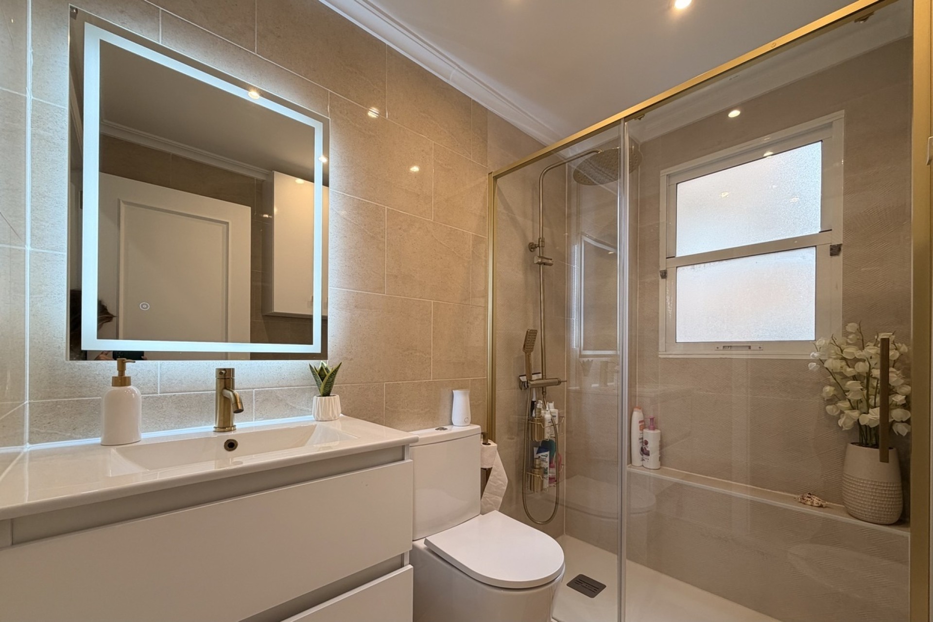 Venta - Apartamento / Piso -
Torrevieja - Costa Blanca