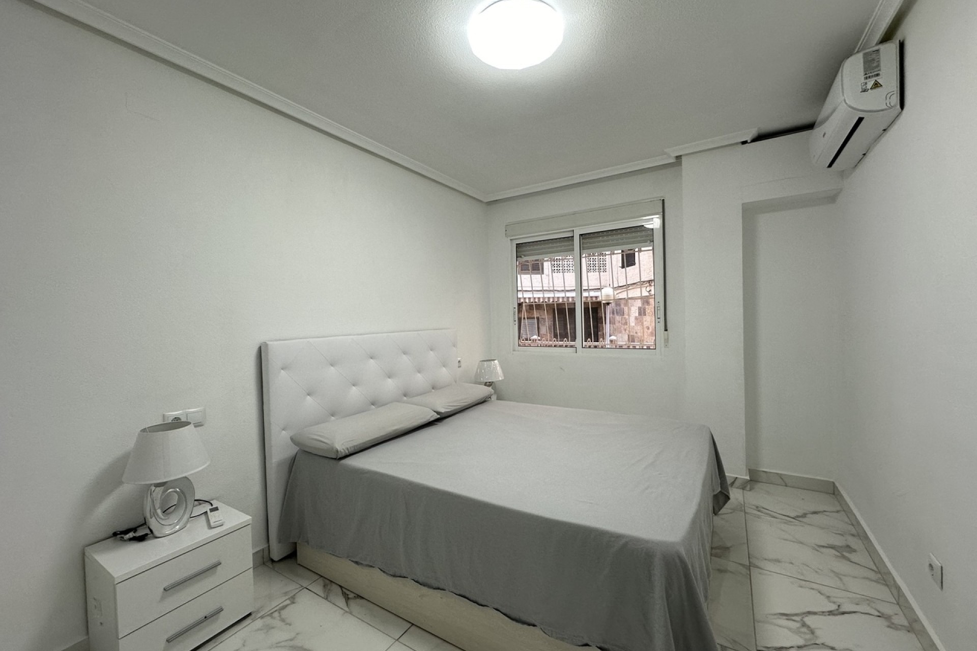 Venta - Apartamento / Piso -
Torrevieja - Costa Blanca