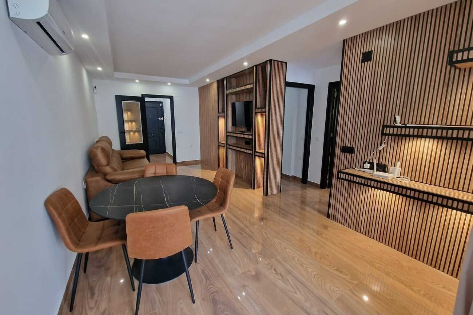 Venta - Apartamento / Piso -
Torrevieja - Costa Blanca