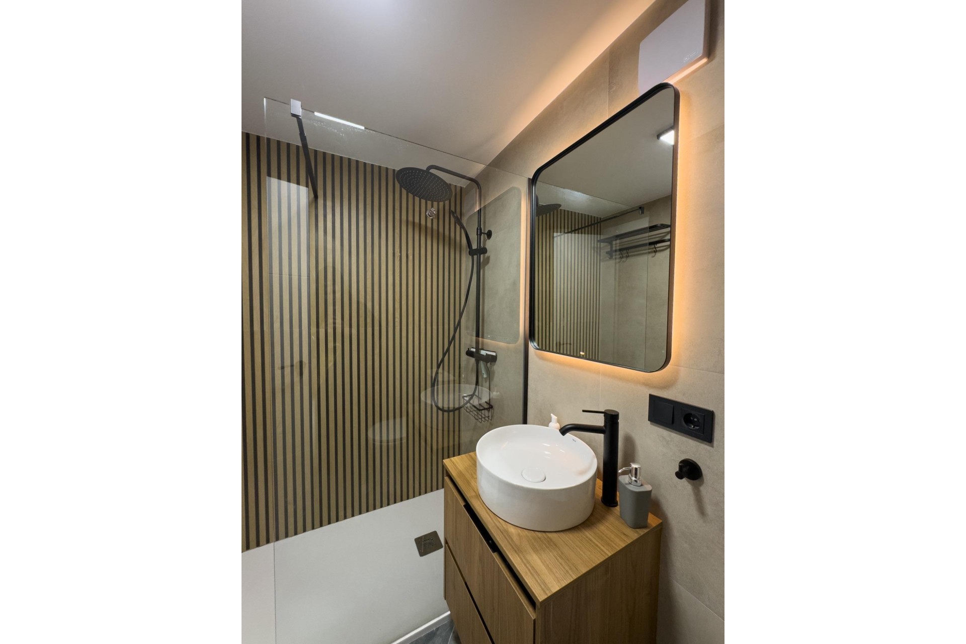 Venta - Apartamento / Piso -
Torrevieja - Curva del Palangre