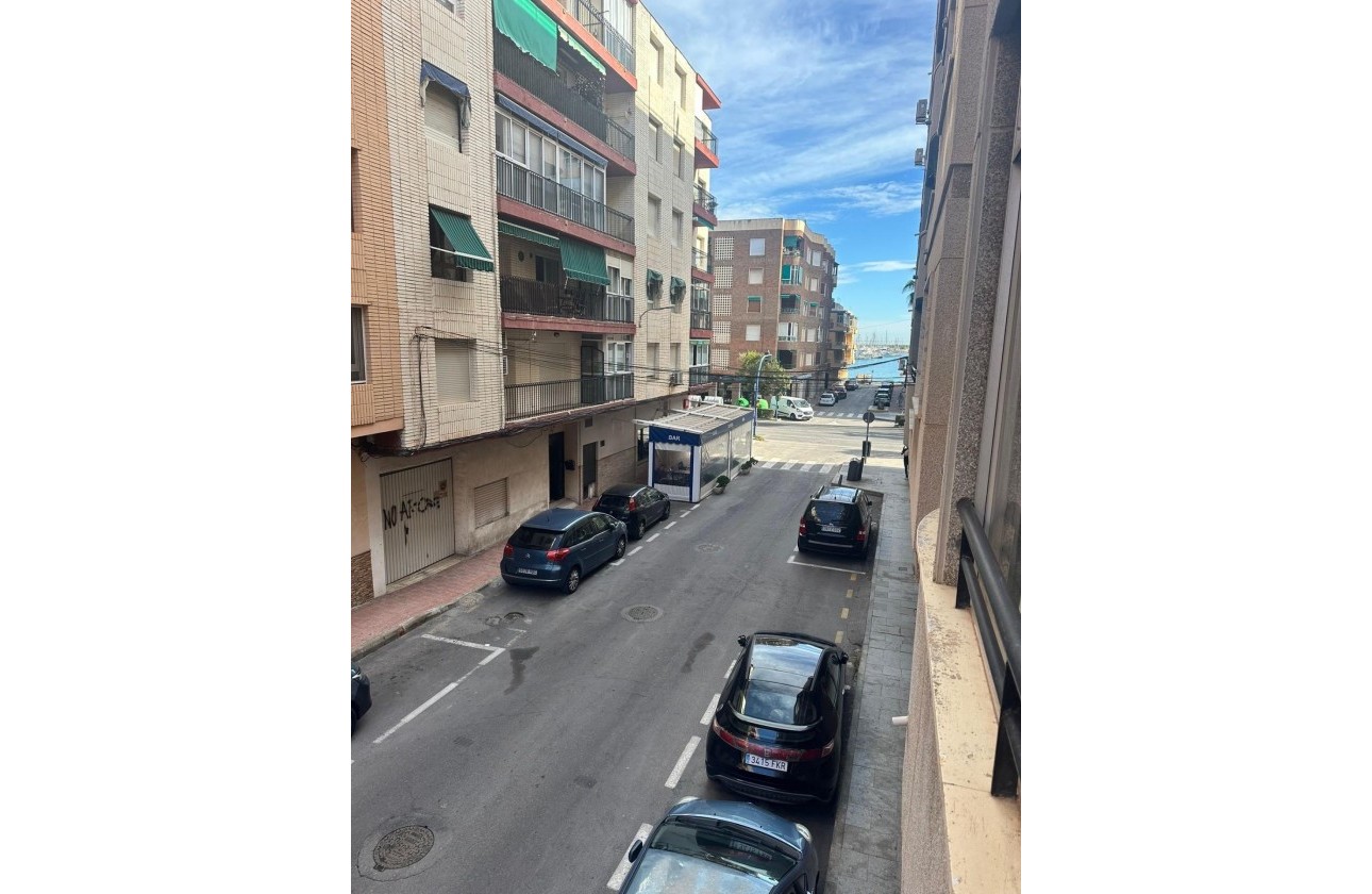Venta - Apartamento / Piso -
Torrevieja - El Acequión - Los Náufragos