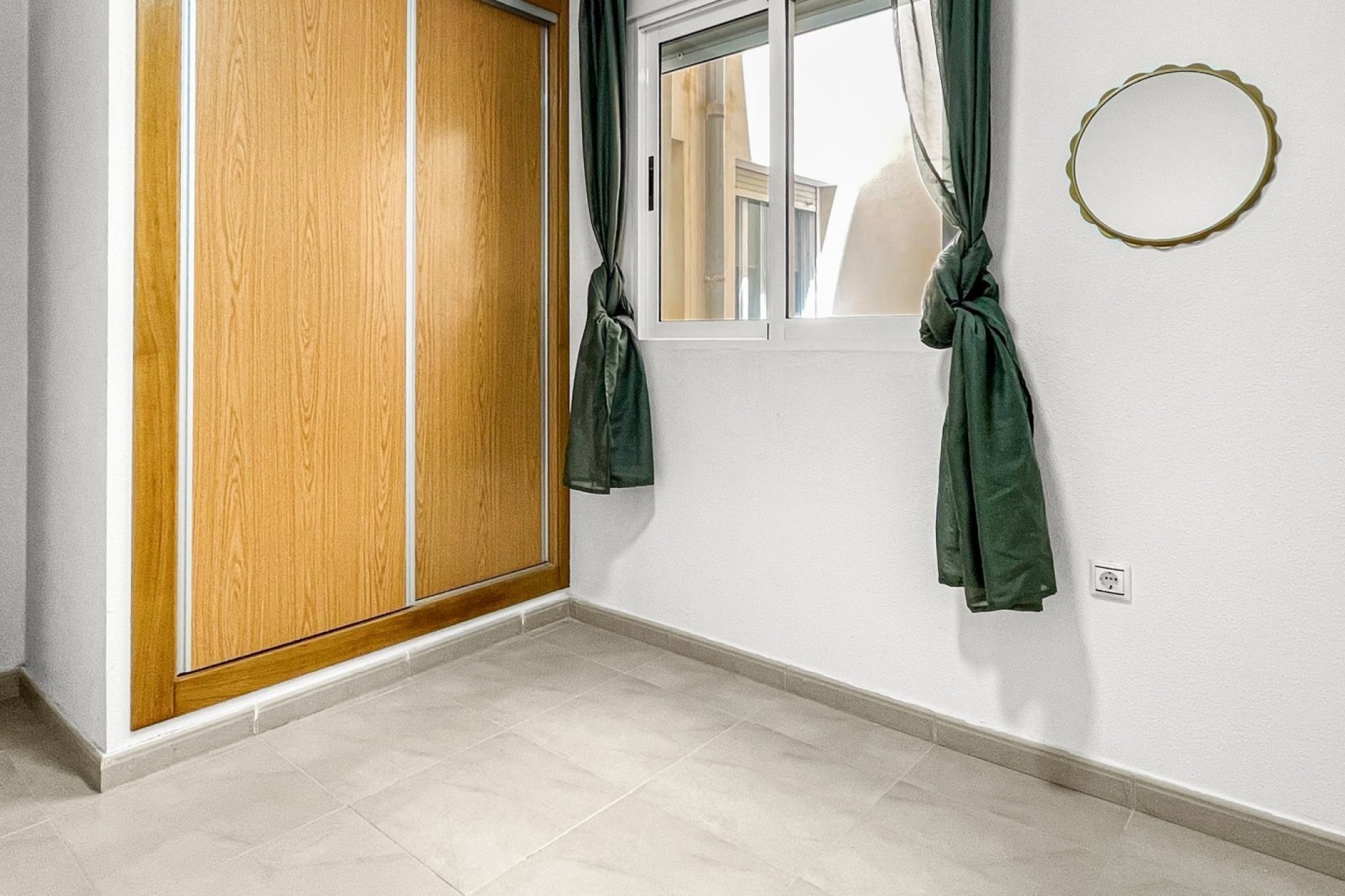 Venta - Apartamento / Piso -
Torrevieja - El Acequión - Los Náufragos