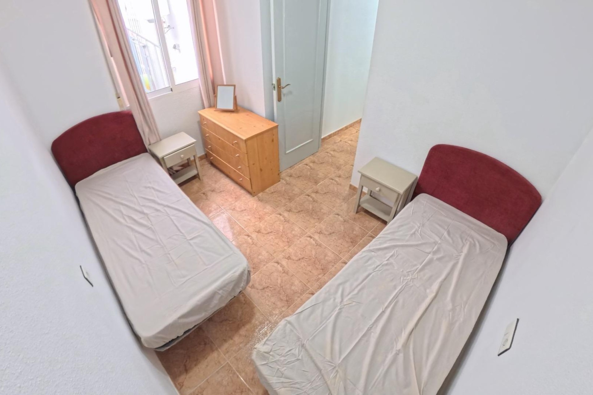 Venta - Apartamento / Piso -
Torrevieja - El limonar