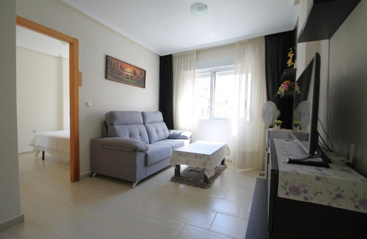 Venta - Apartamento / Piso -
Torrevieja - El molino