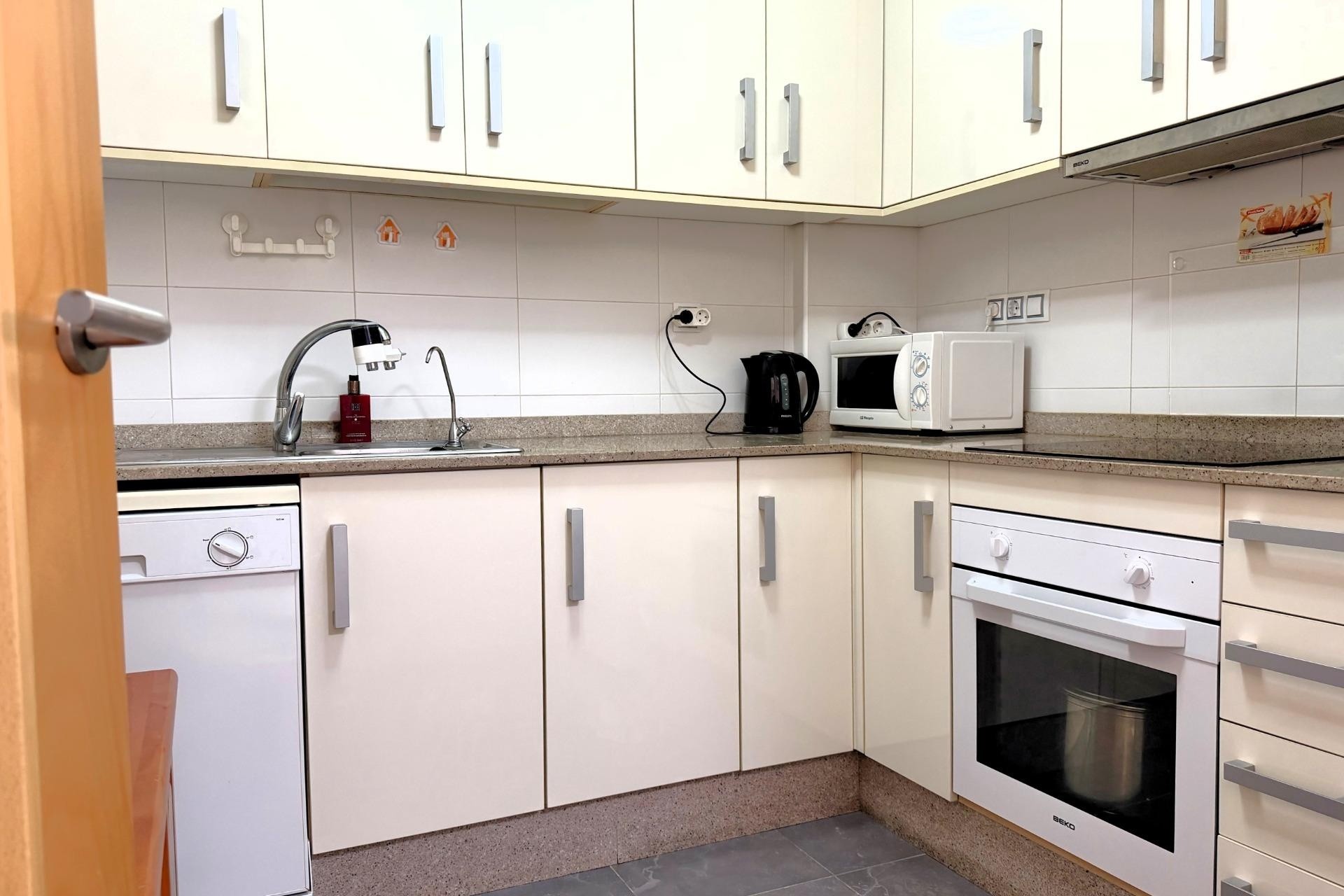 Venta - Apartamento / Piso -
Torrevieja - El molino
