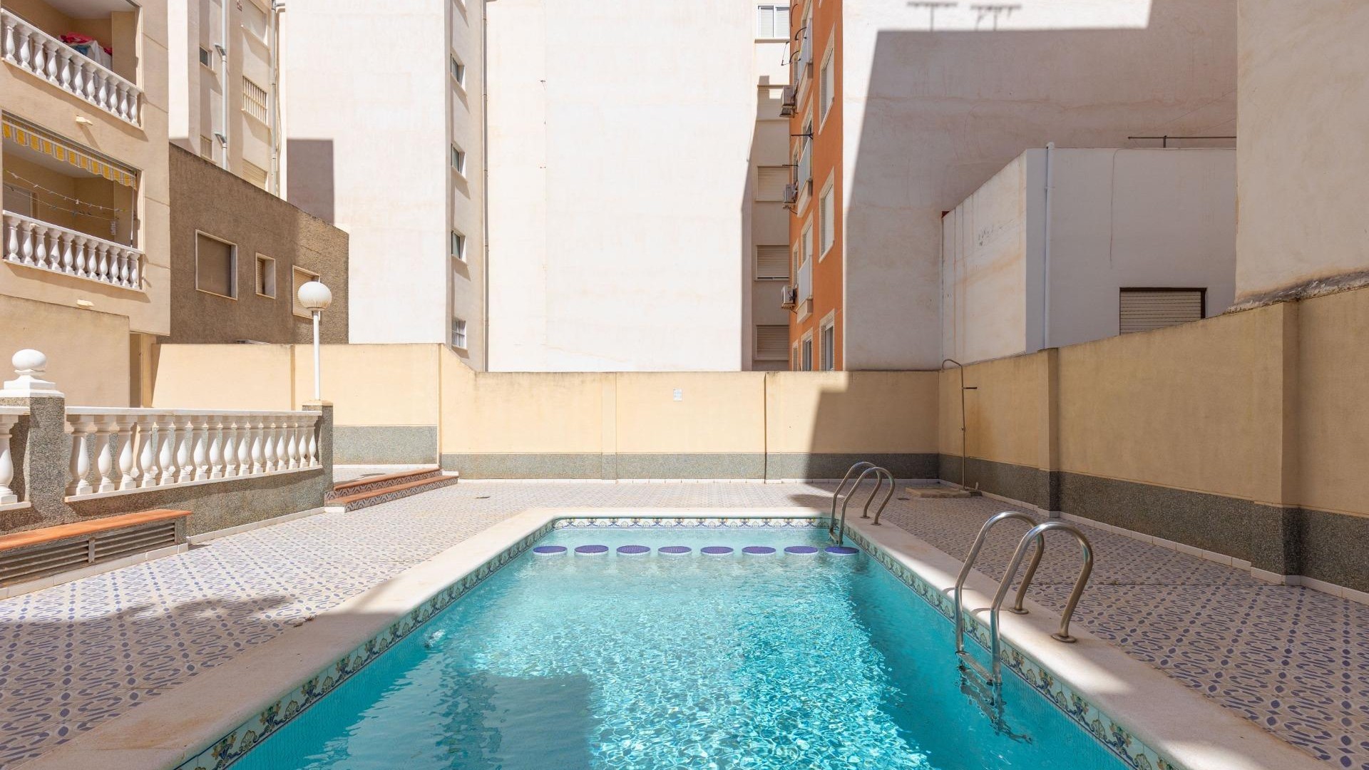 Venta - Apartamento piso -
Torrevieja - Estacion de autobuses