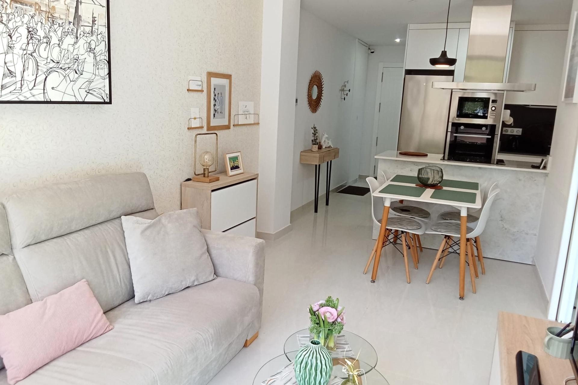 Venta - Apartamento / Piso -
Torrevieja - Estacion de autobuses