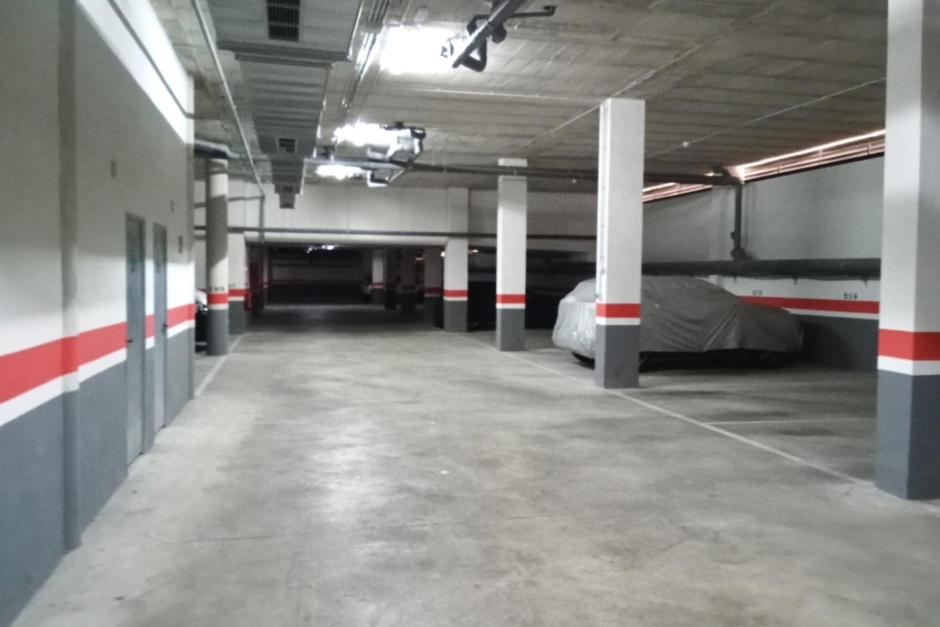 Venta - Apartamento / Piso -
Torrevieja - Estacion de autobuses
