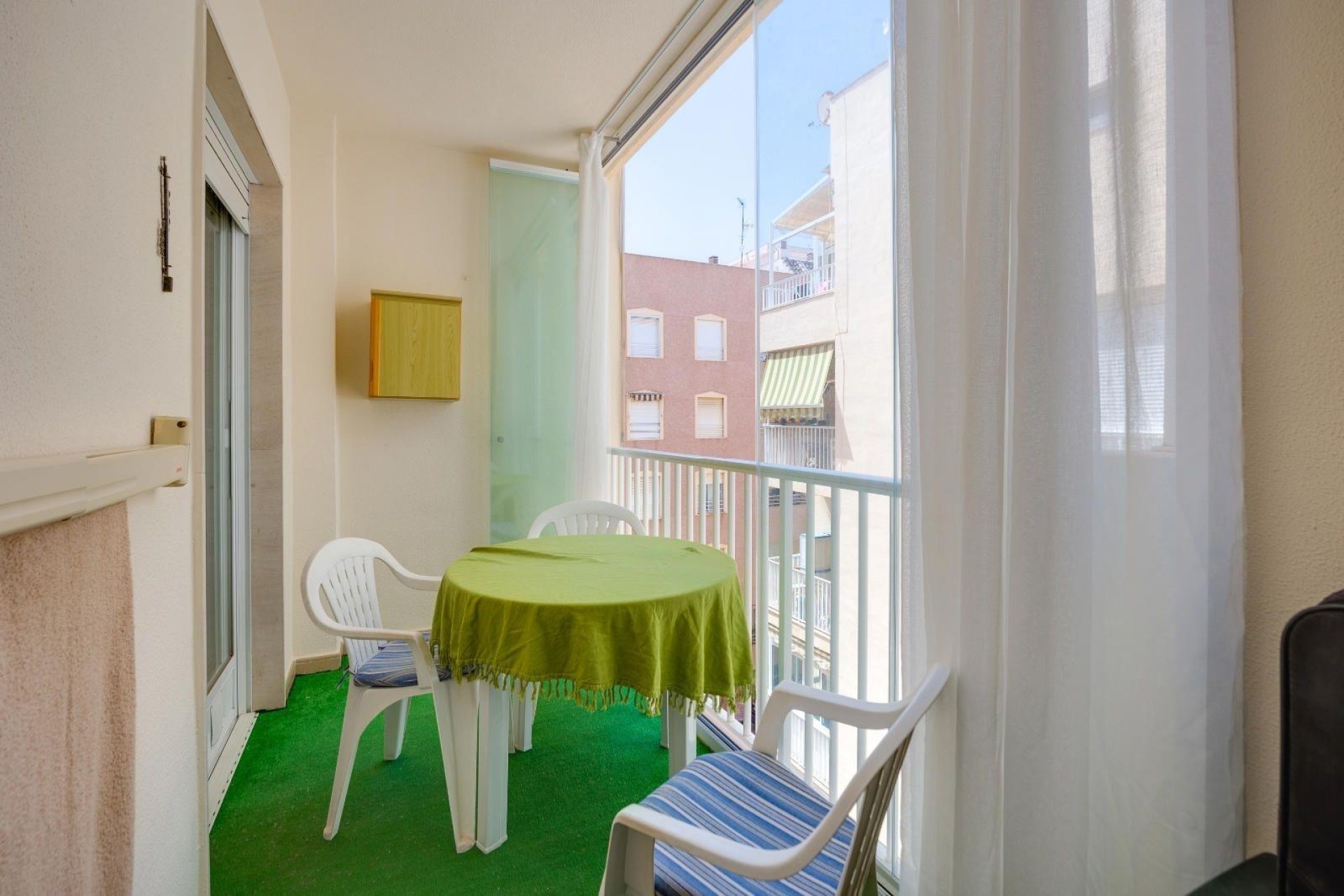 Venta - Apartamento / Piso -
Torrevieja - Estacion de autobuses