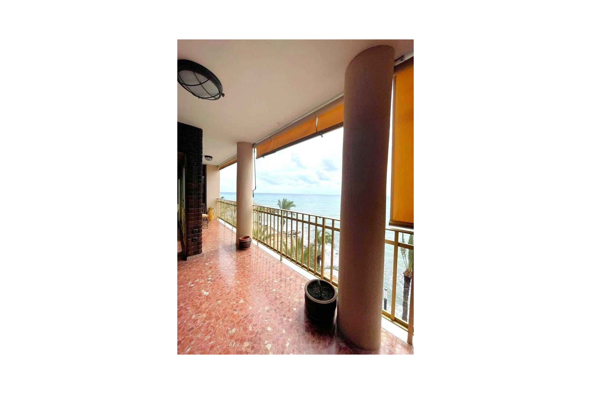 Venta - Apartamento / Piso -
Torrevieja - Estacion de autobuses