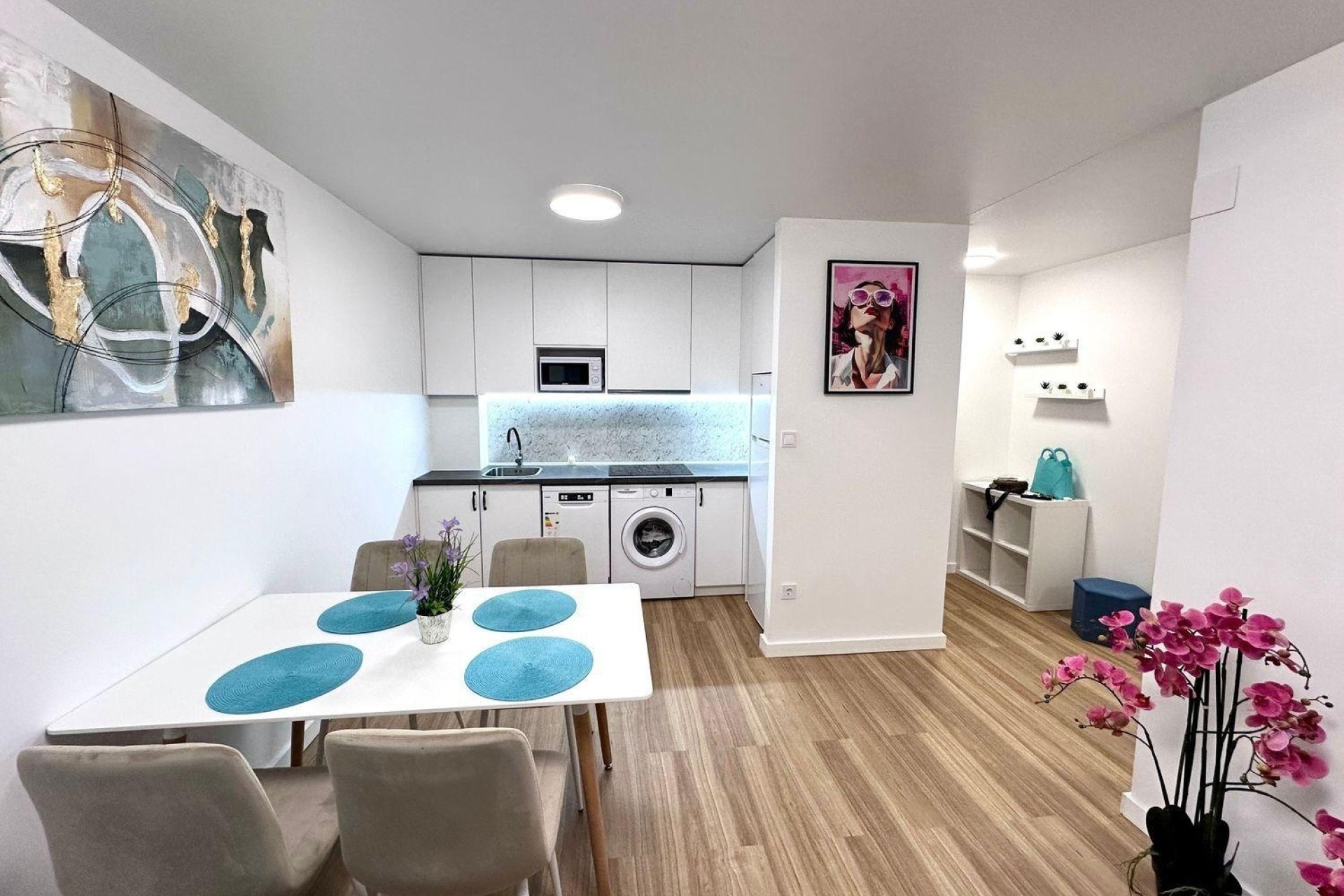 Venta - Apartamento / Piso -
Torrevieja - Estacion de autobuses