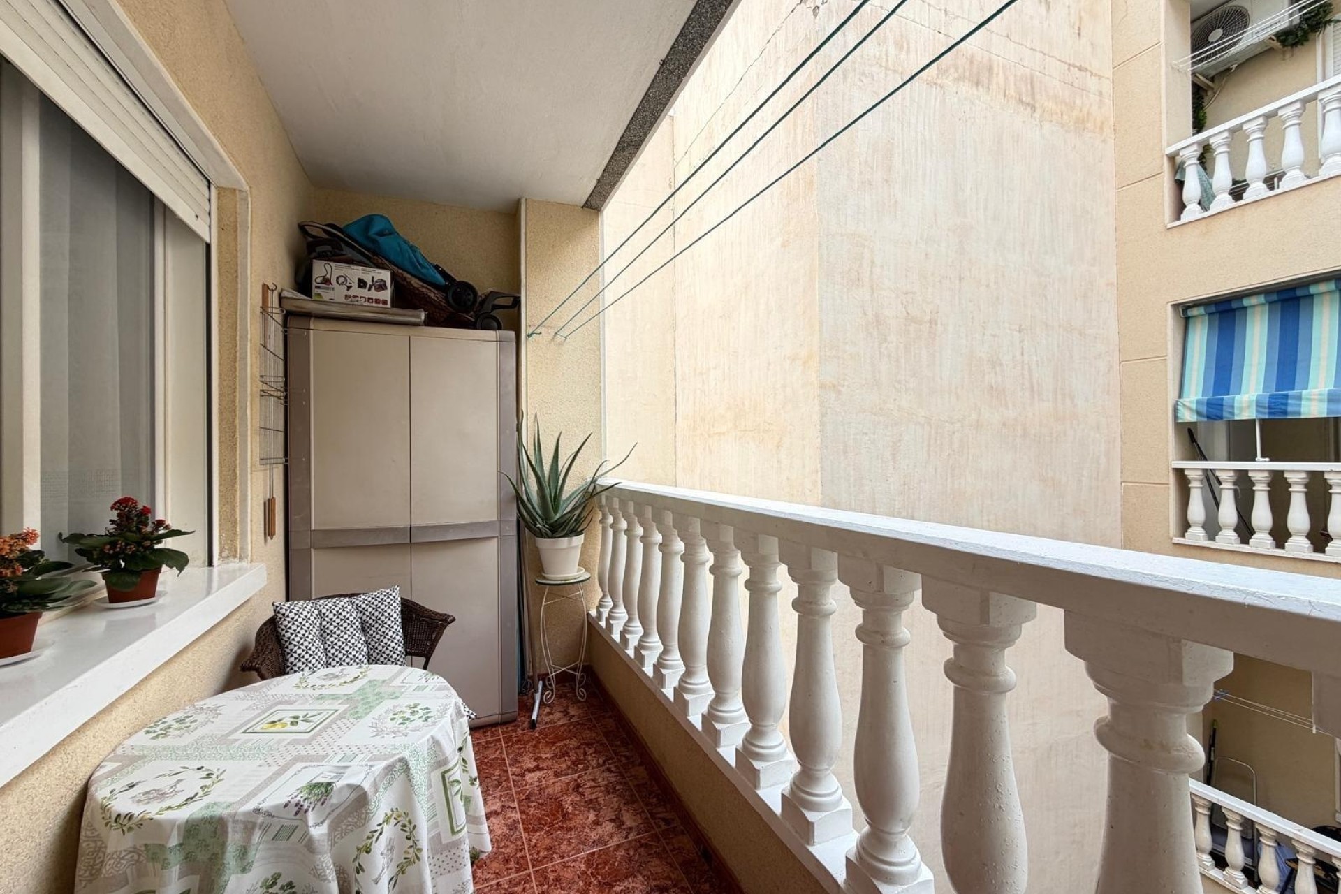 Venta - Apartamento / Piso -
Torrevieja - Estacion de autobuses