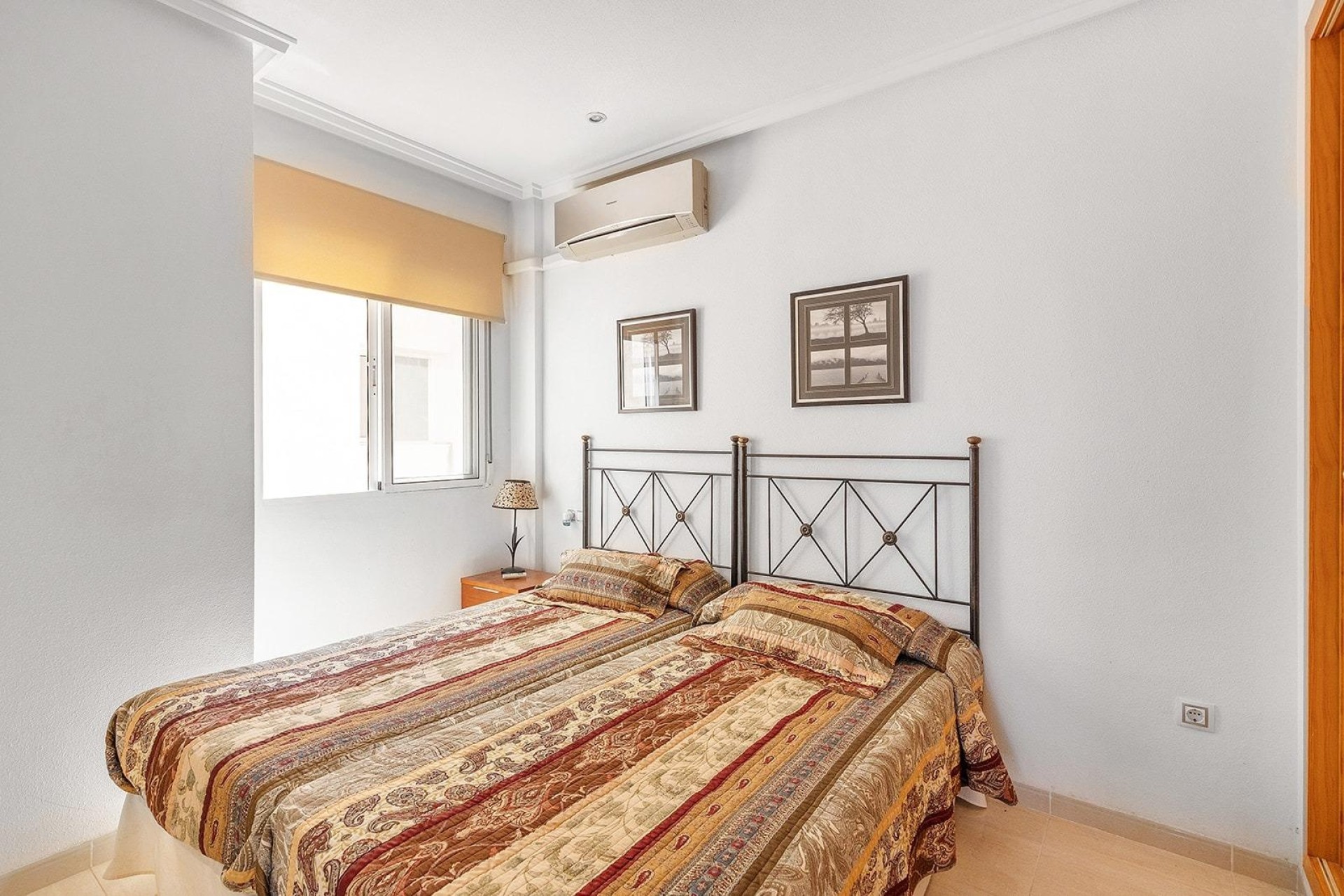 Venta - Apartamento / Piso -
Torrevieja - Estacion de autobuses