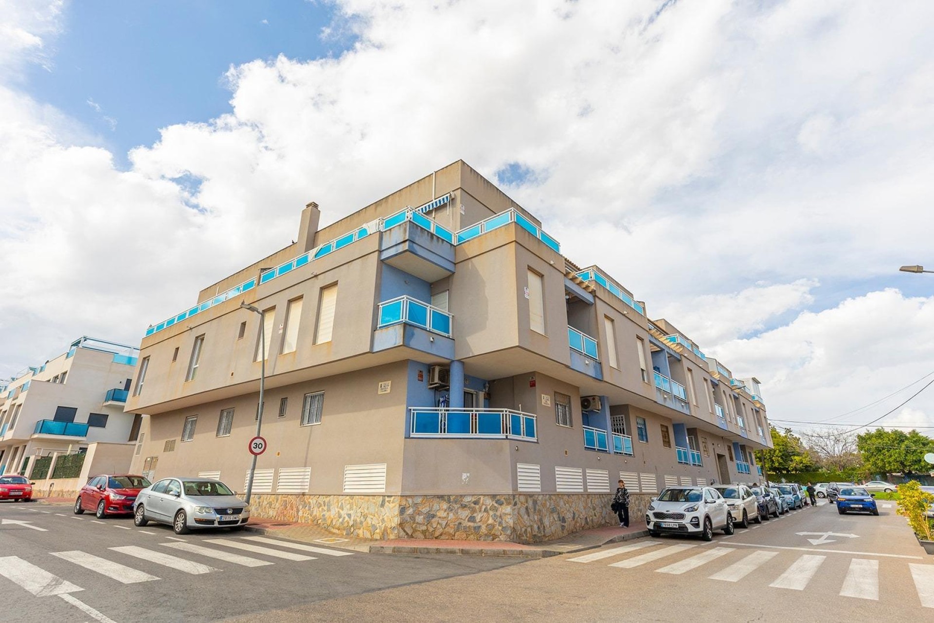 Venta - Apartamento / Piso -
Torrevieja - Estacion de autobuses