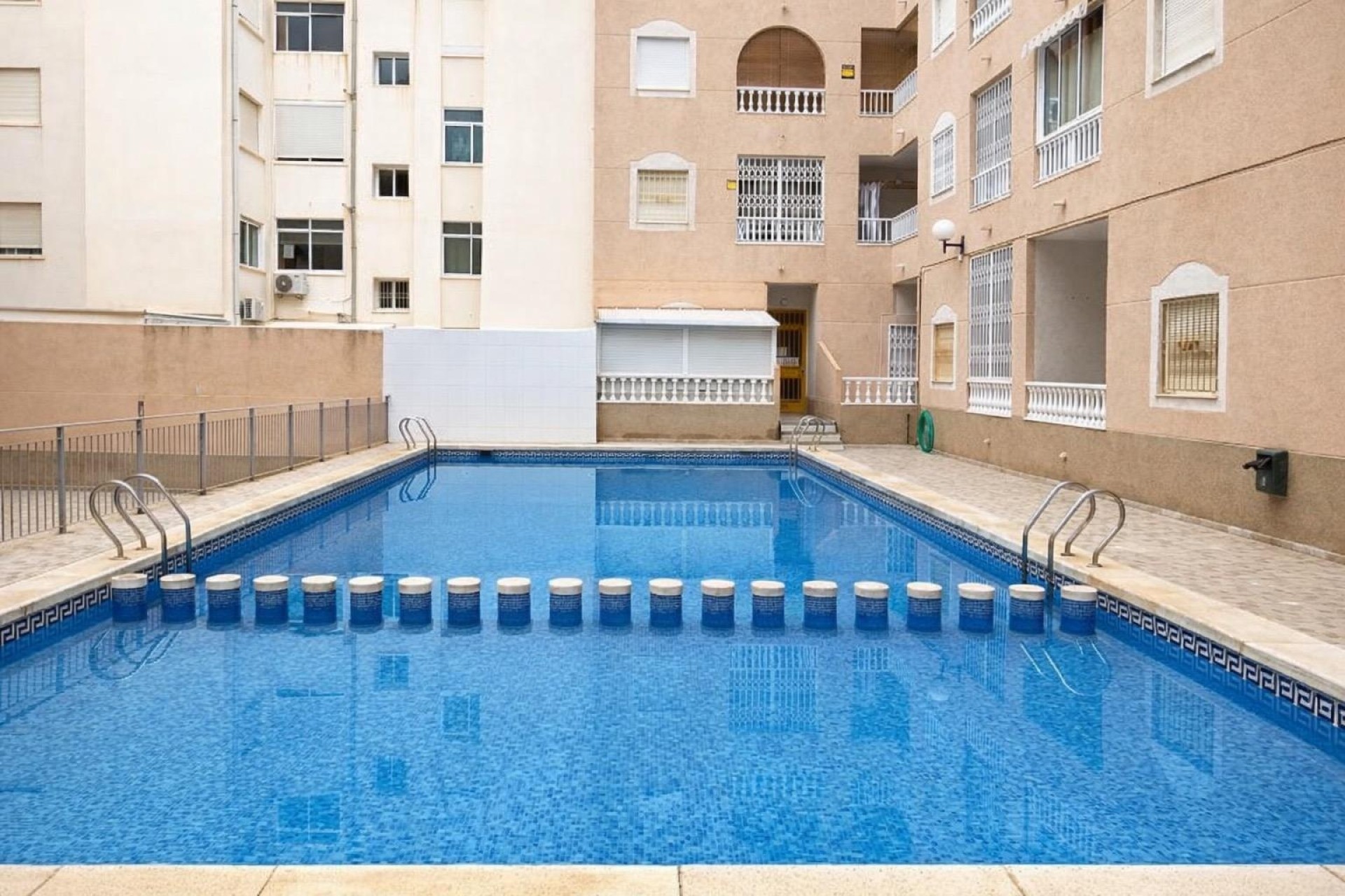 Venta - Apartamento / Piso -
Torrevieja - Habaneras