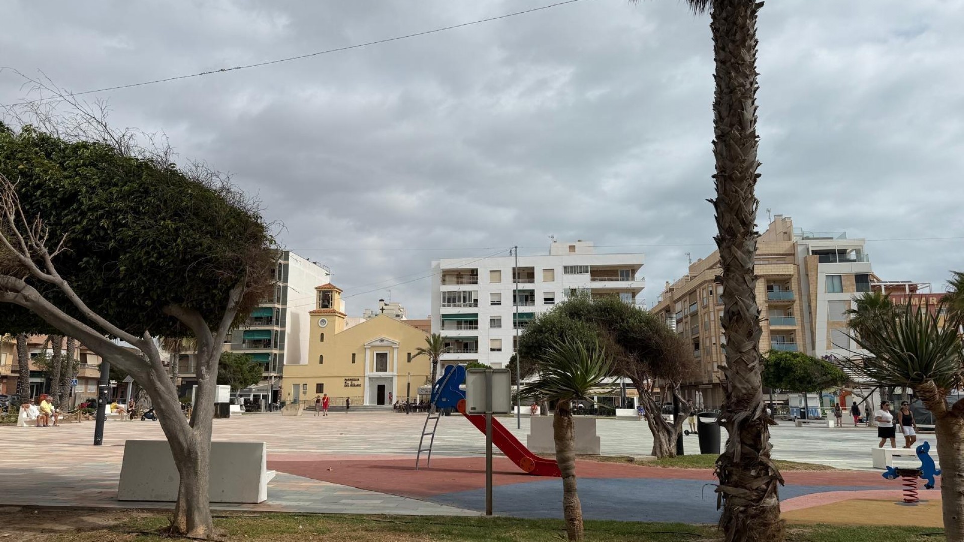 Venta - Apartamento piso -
Torrevieja - La Mata