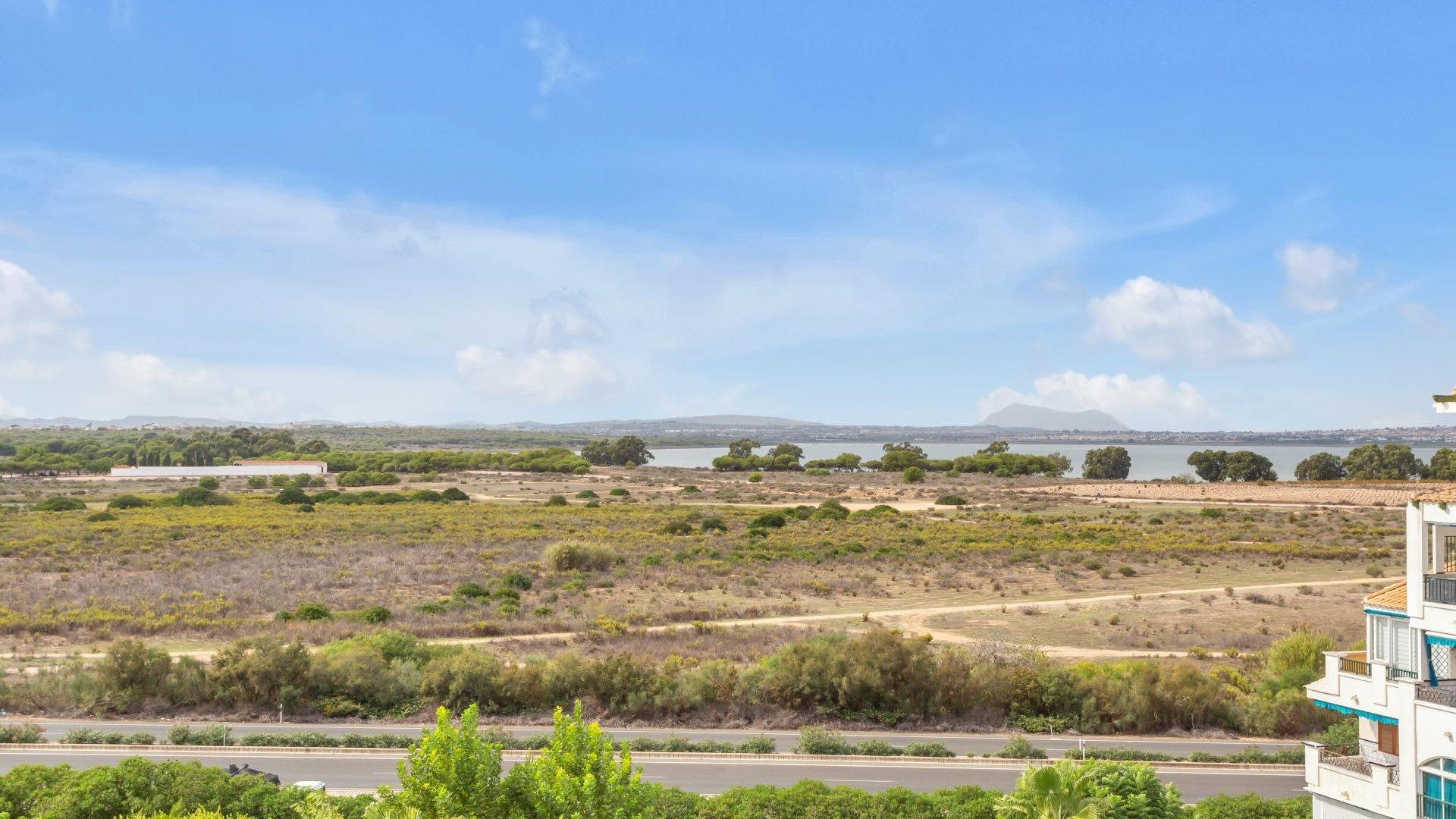 Venta - Apartamento piso -
Torrevieja - La Mata