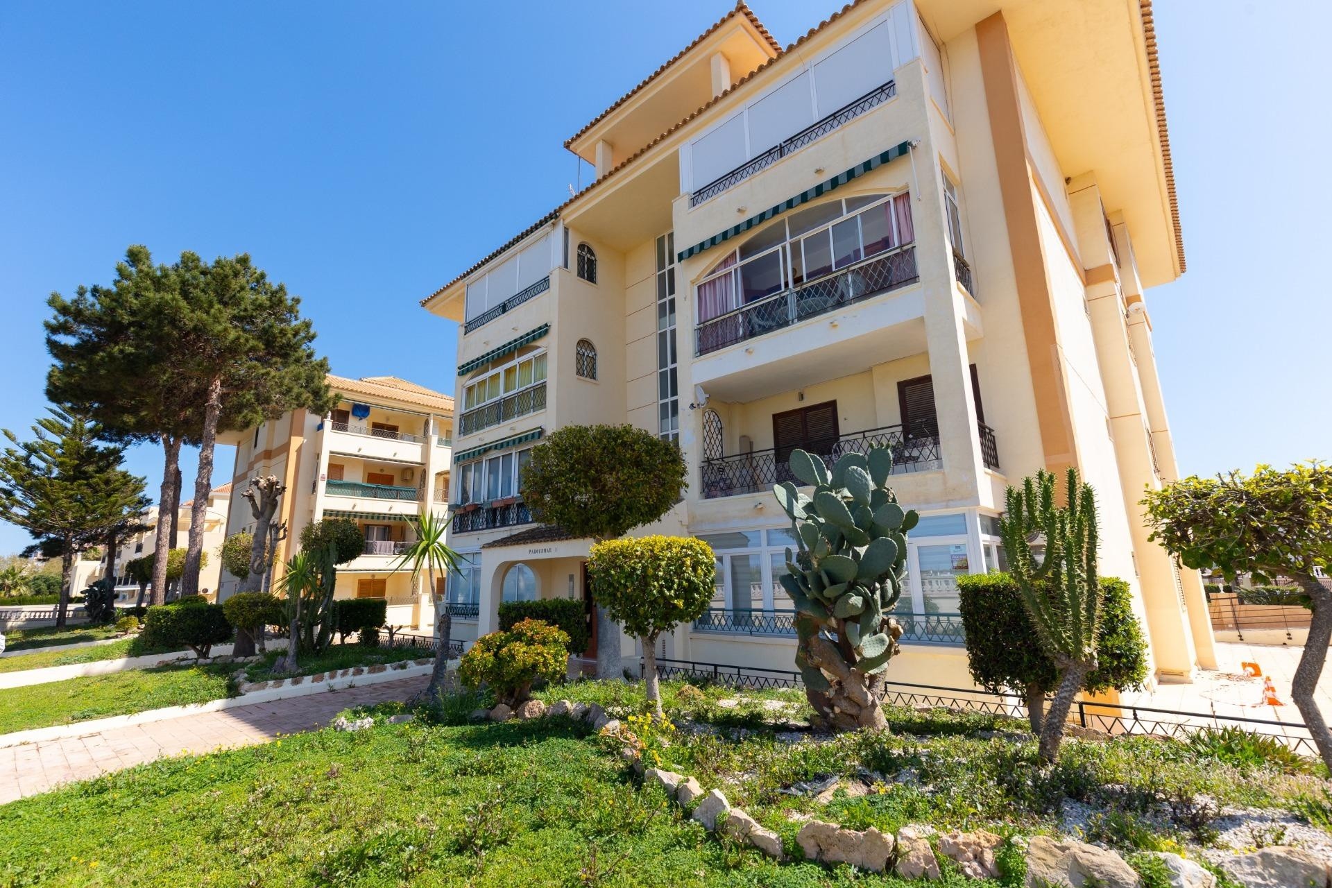 Venta - Apartamento / Piso -
Torrevieja - La Mata