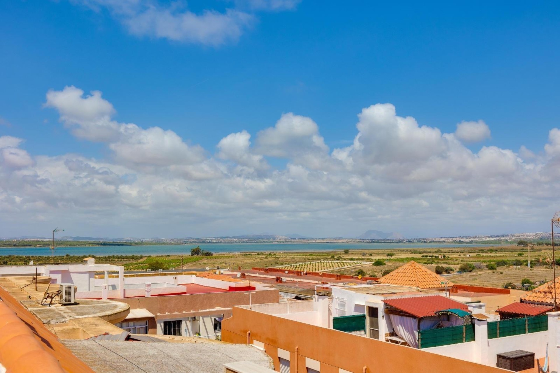 Venta - Apartamento / Piso -
Torrevieja - La Mata
