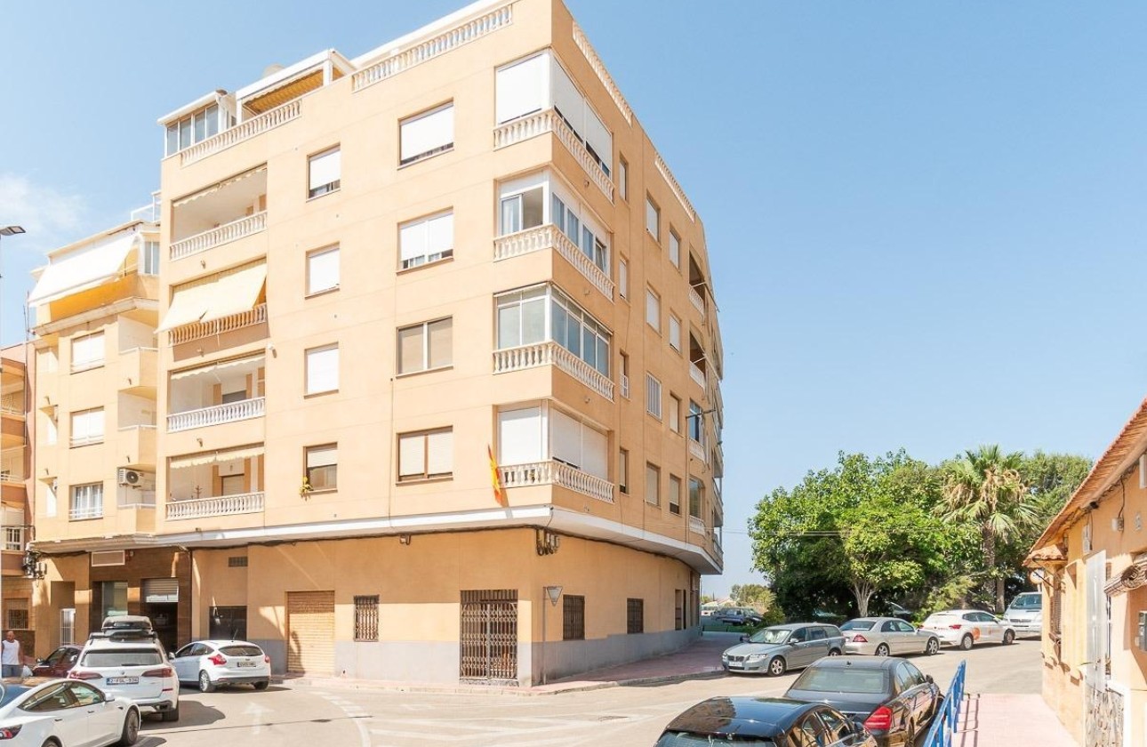 Venta - Apartamento / Piso -
Torrevieja - La Mata