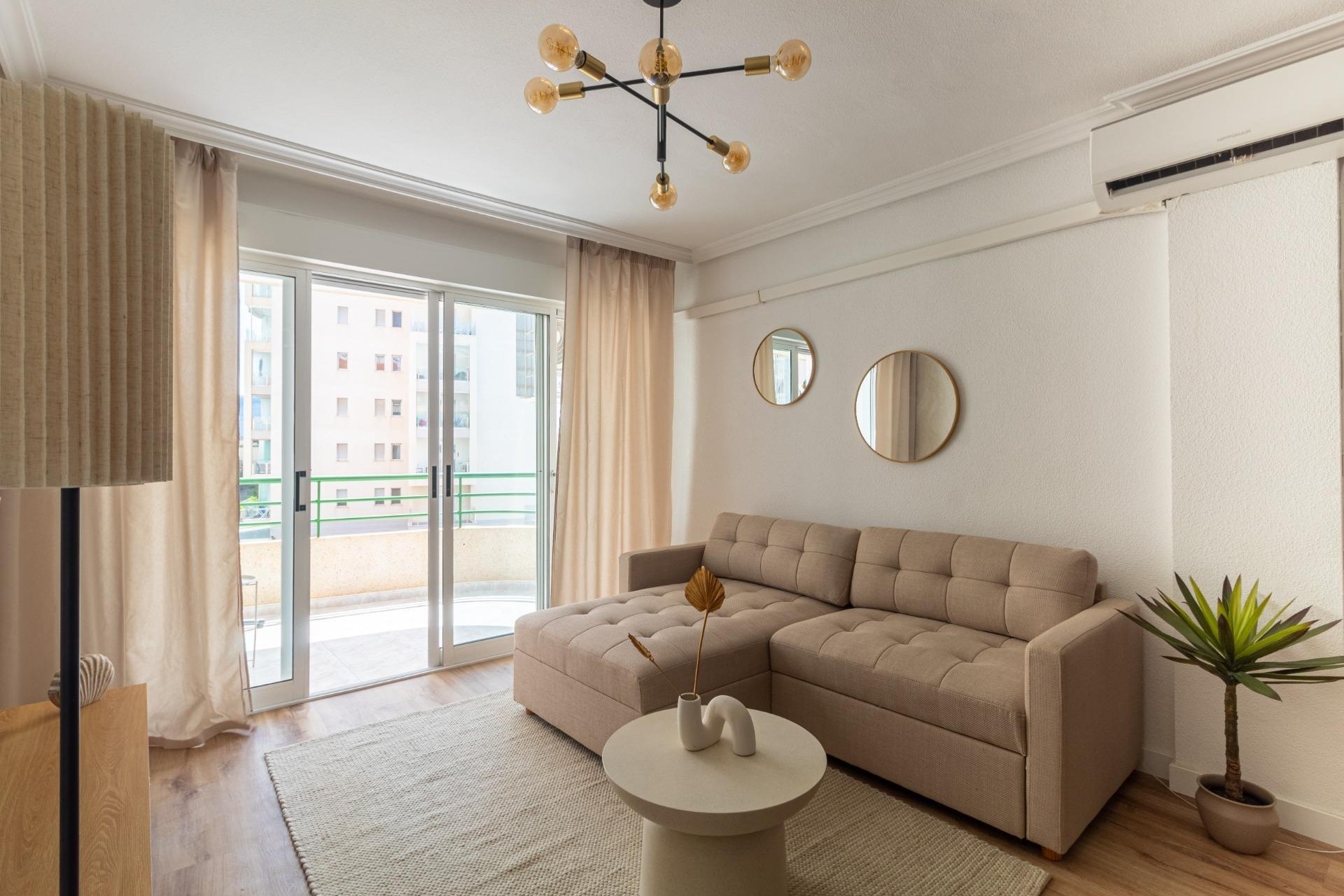 Venta - Apartamento / Piso -
Torrevieja - La Mata