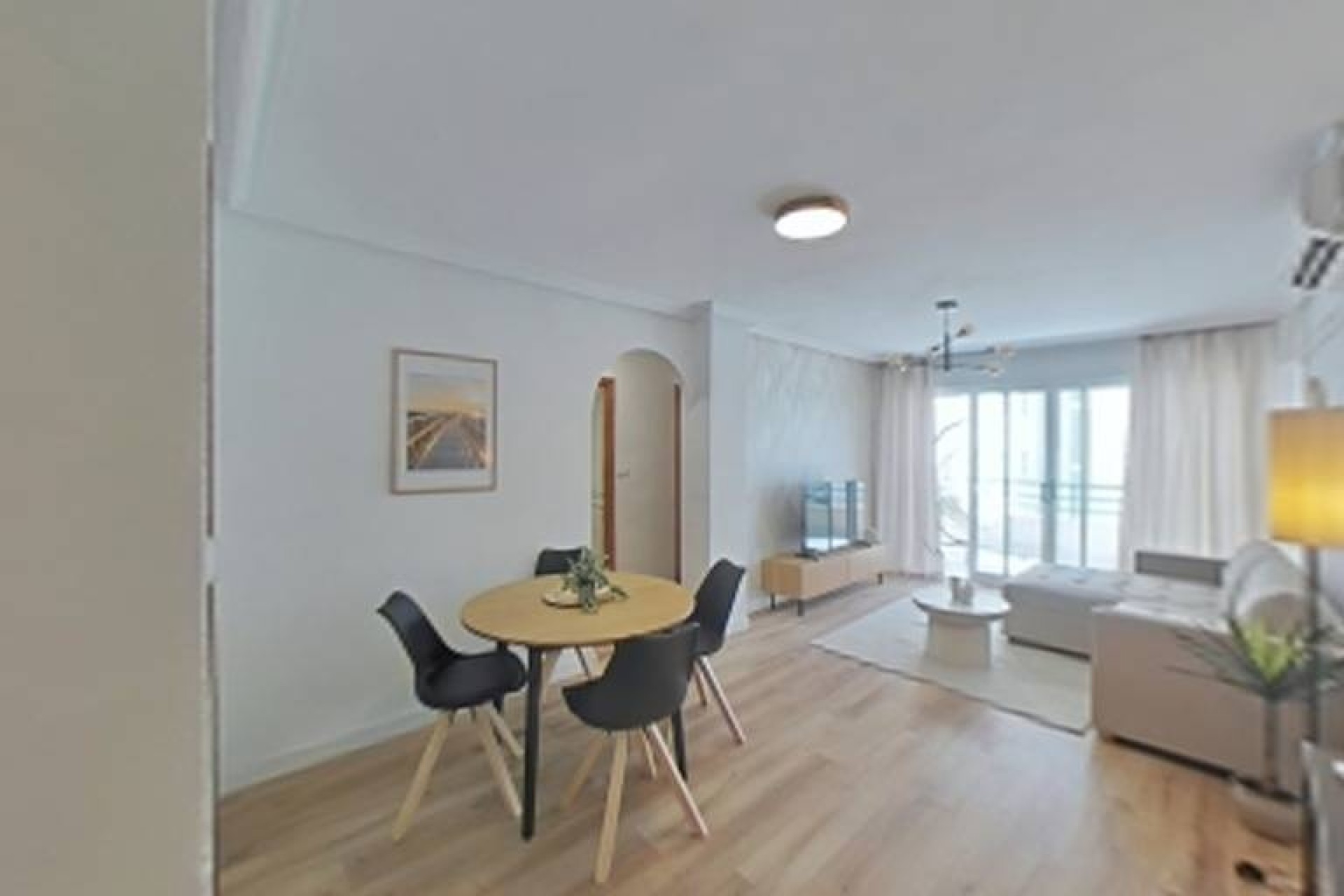 Venta - Apartamento / Piso -
Torrevieja - La Mata