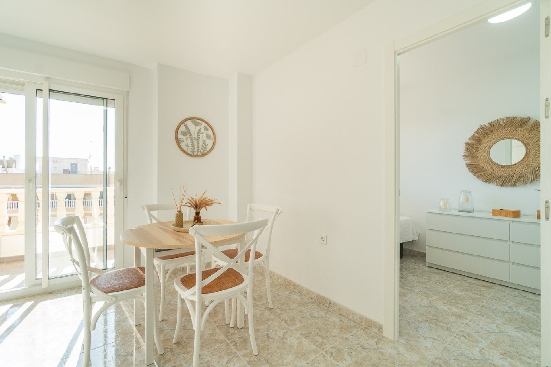 Venta - Apartamento / Piso -
Torrevieja - La Mata