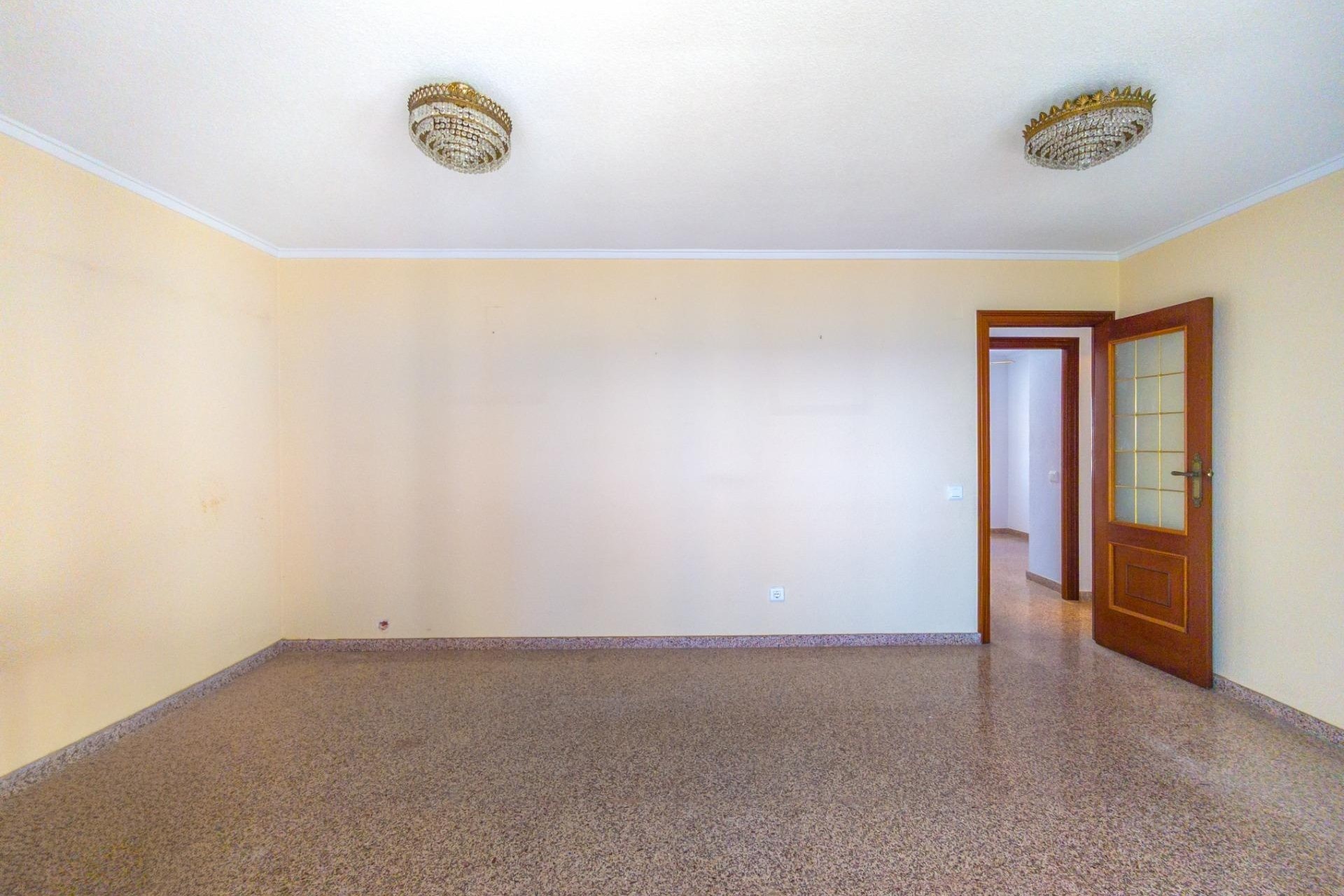 Venta - Apartamento / Piso -
Torrevieja - La Mata