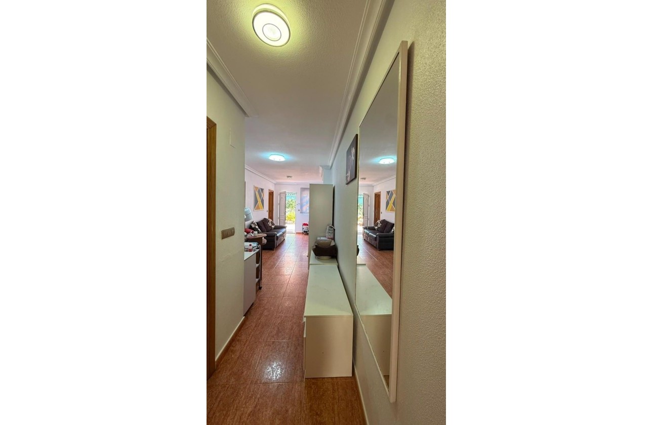 Venta - Apartamento / Piso -
Torrevieja - La Mata