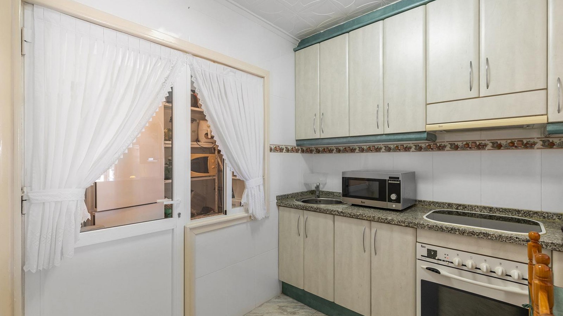 Venta - Apartamento piso -
Torrevieja - La Siesta - El Salado - Torreta