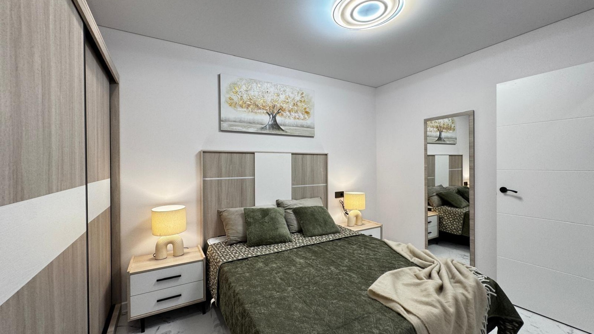 Venta - Apartamento piso -
Torrevieja - La Siesta - El Salado - Torreta