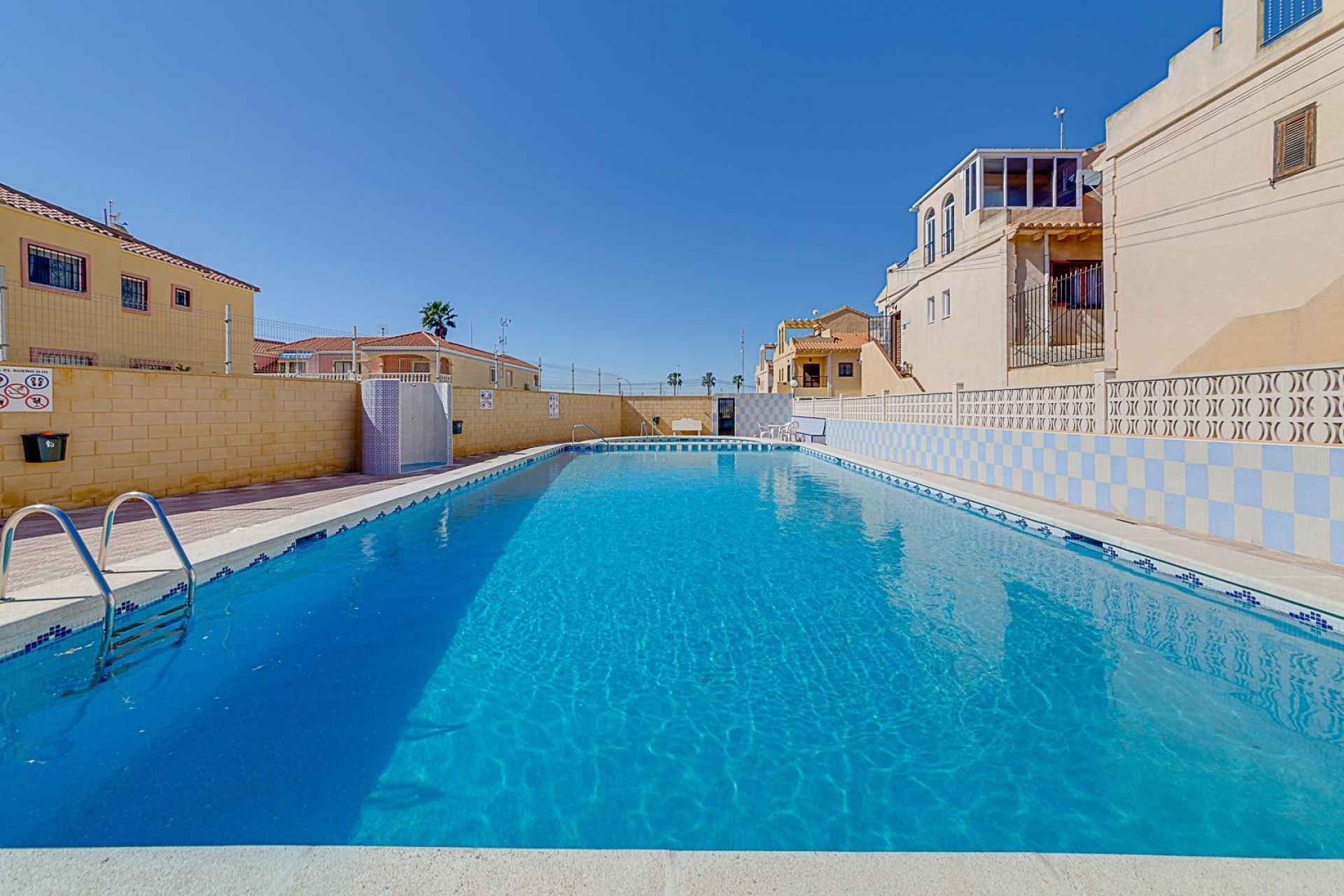 Venta - Apartamento / Piso -
Torrevieja - La Siesta - El Salado - Torreta