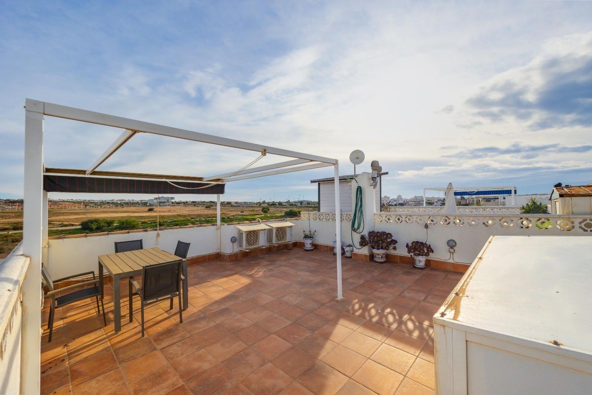 Venta - Apartamento / Piso -
Torrevieja - La Siesta - El Salado - Torreta
