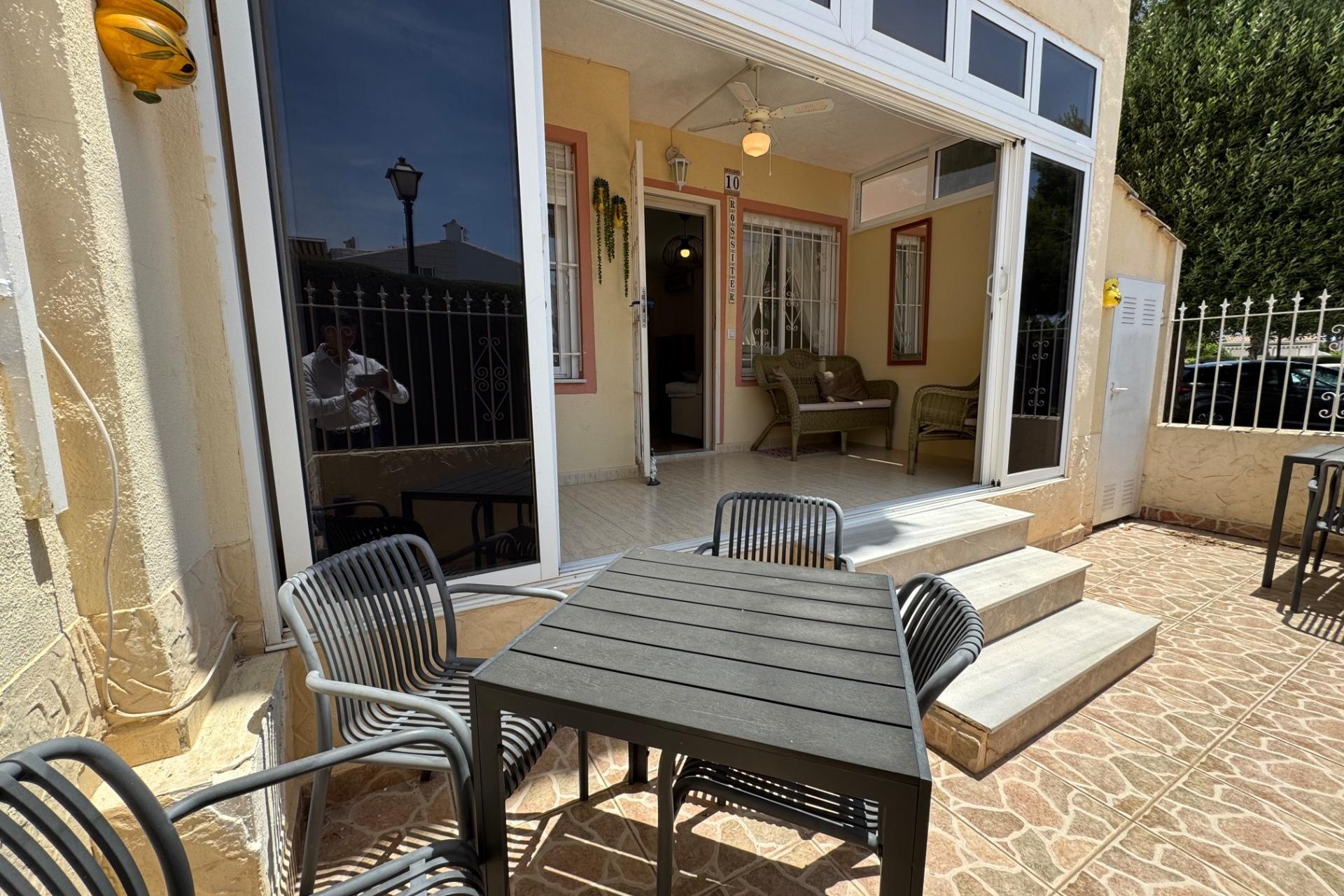 Venta - Apartamento / Piso -
Torrevieja - La Siesta - El Salado - Torreta