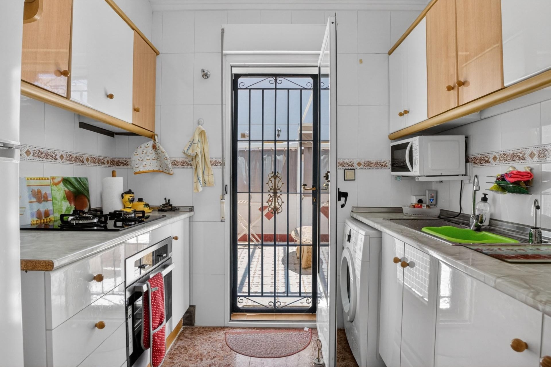 Venta - Apartamento / Piso -
Torrevieja - La Siesta - El Salado - Torreta