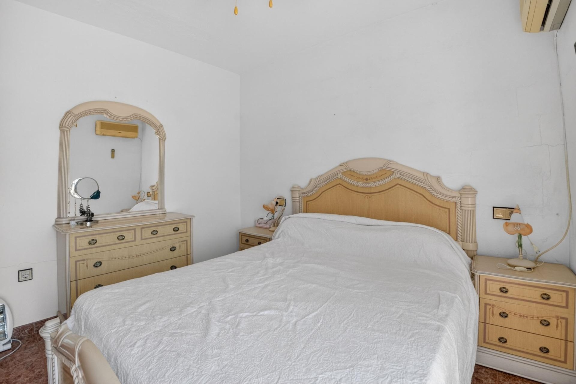 Venta - Apartamento / Piso -
Torrevieja - La Siesta - El Salado - Torreta