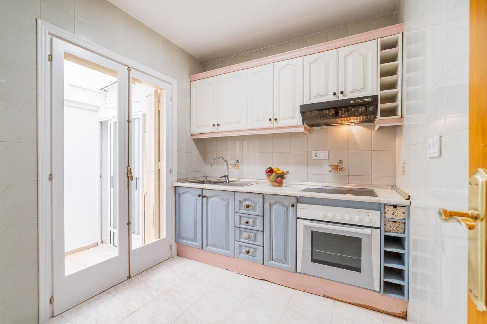 Venta - Apartamento / Piso -
Torrevieja - La Siesta - El Salado - Torreta