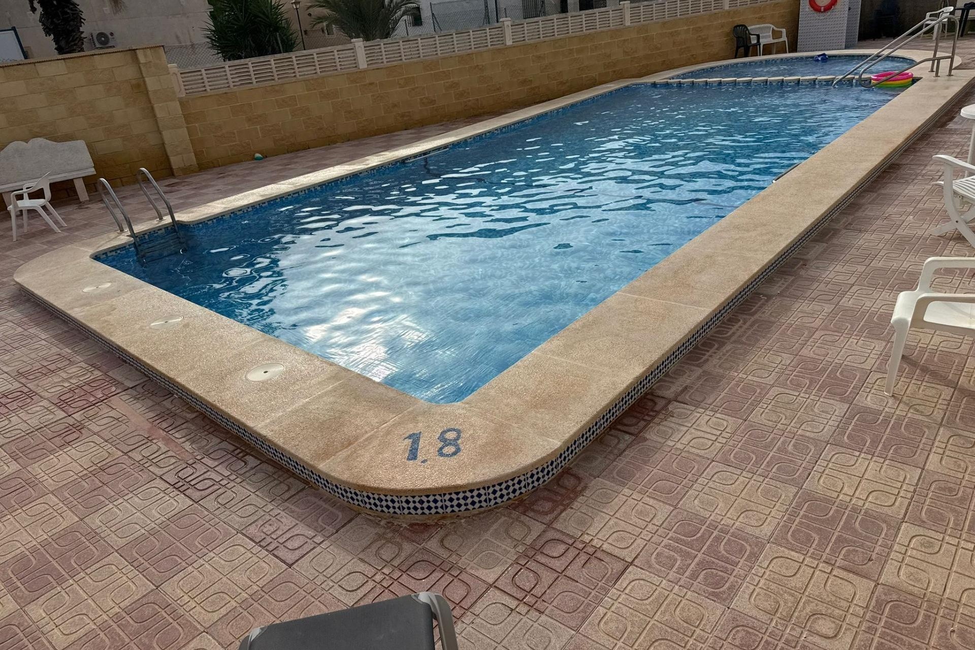 Venta - Apartamento / Piso -
Torrevieja - La Siesta - El Salado - Torreta