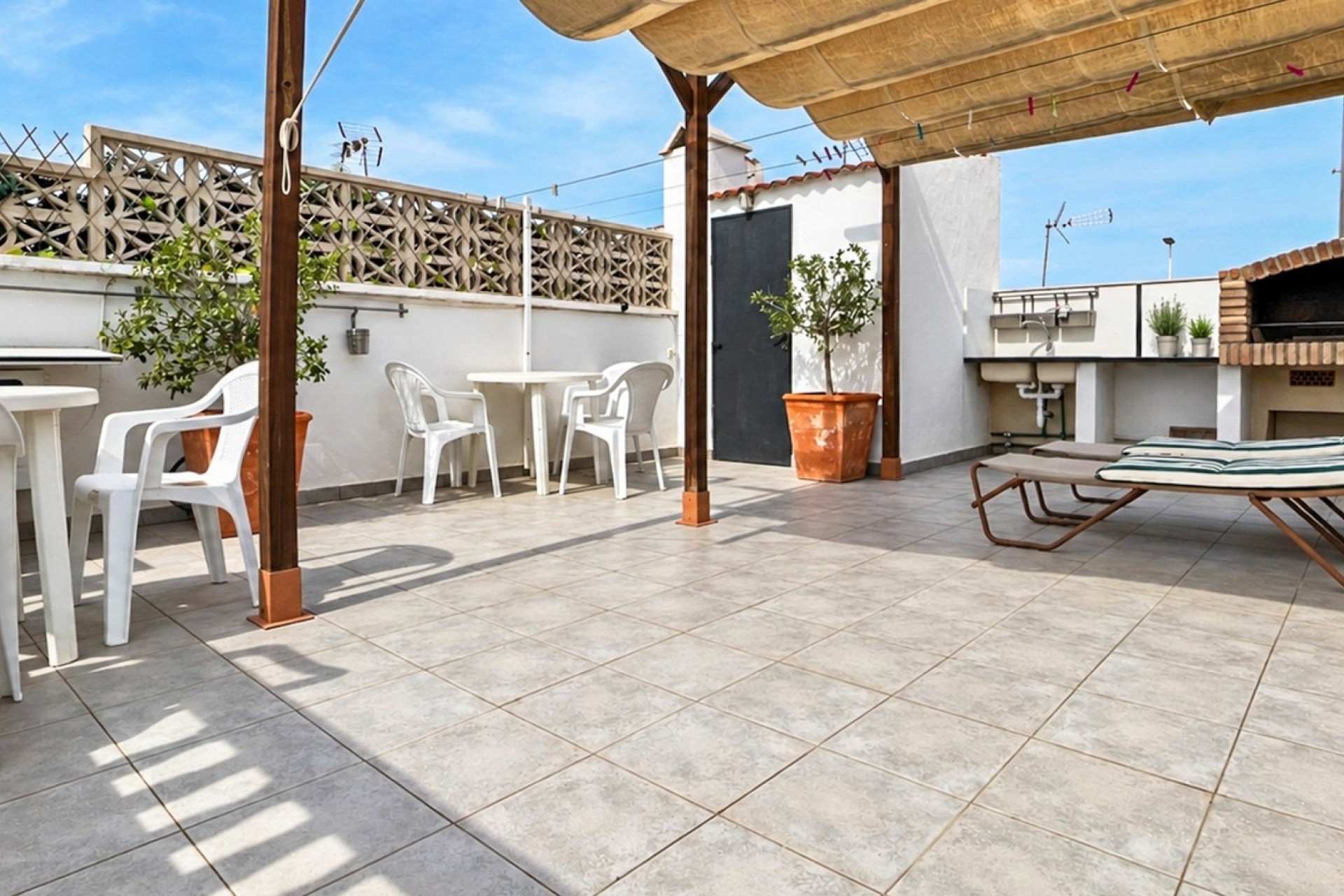 Venta - Apartamento / Piso -
Torrevieja - La Siesta