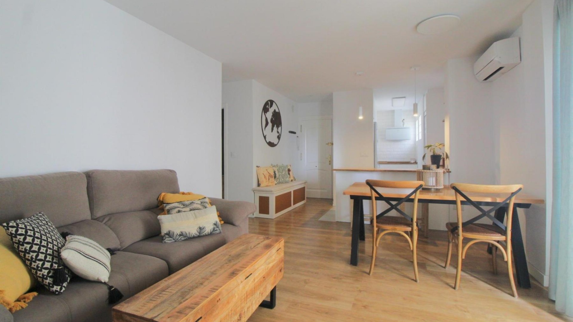 Venta - Apartamento piso -
Torrevieja - La veleta