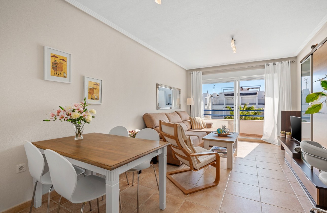 Venta - Apartamento / Piso -
Torrevieja - La veleta