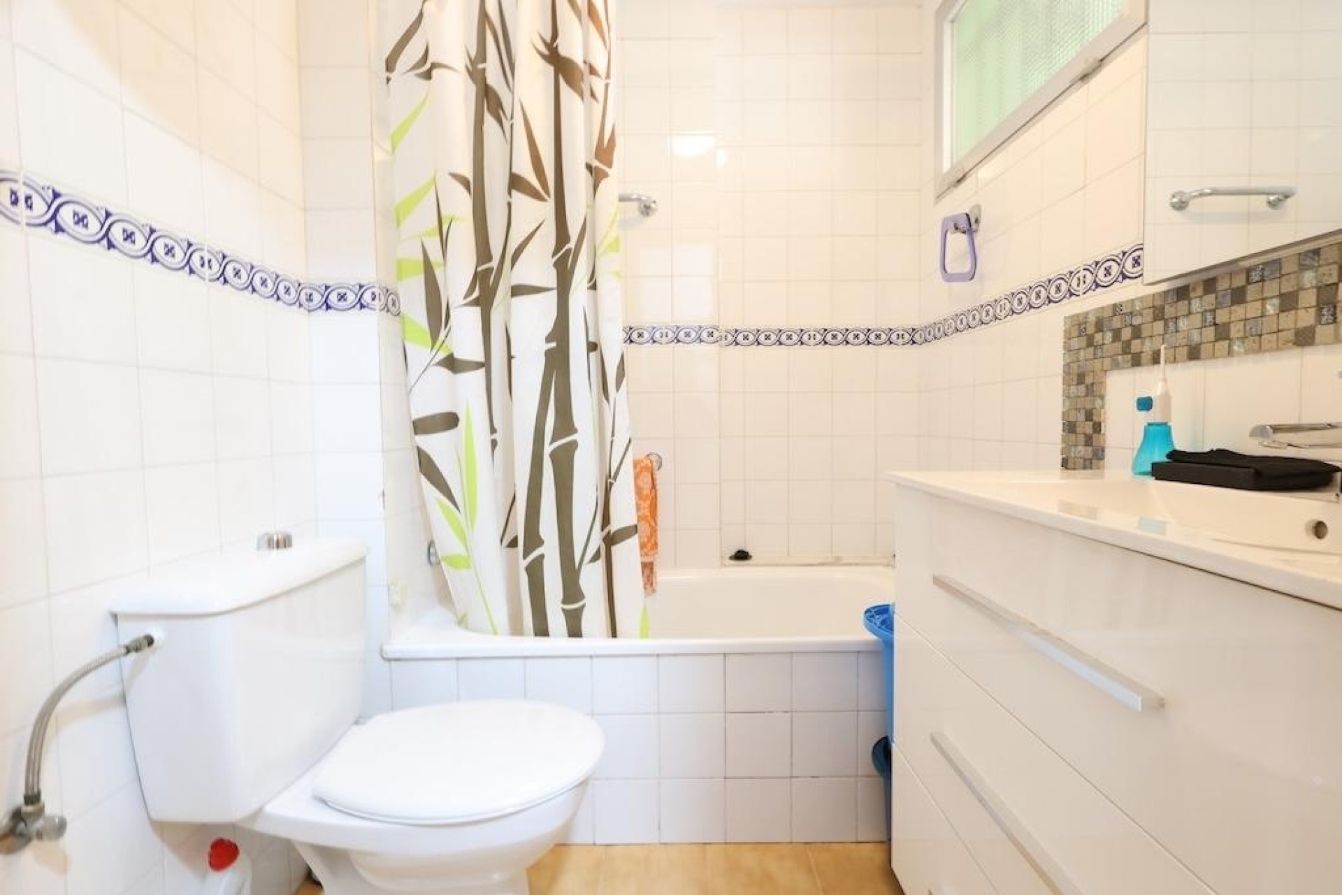 Venta - Apartamento / Piso -
Torrevieja - La veleta