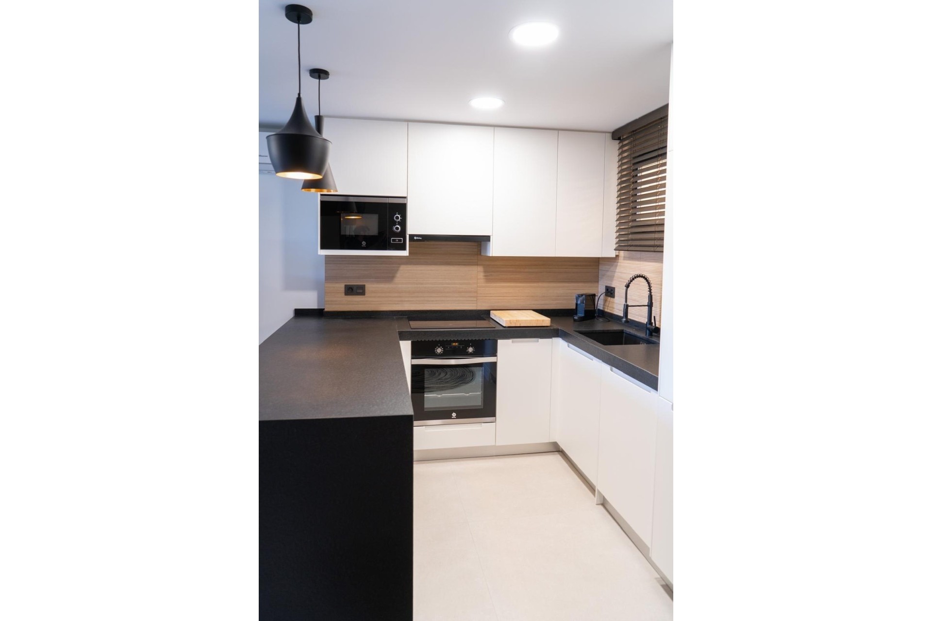 Venta - Apartamento / Piso -
Torrevieja - La veleta