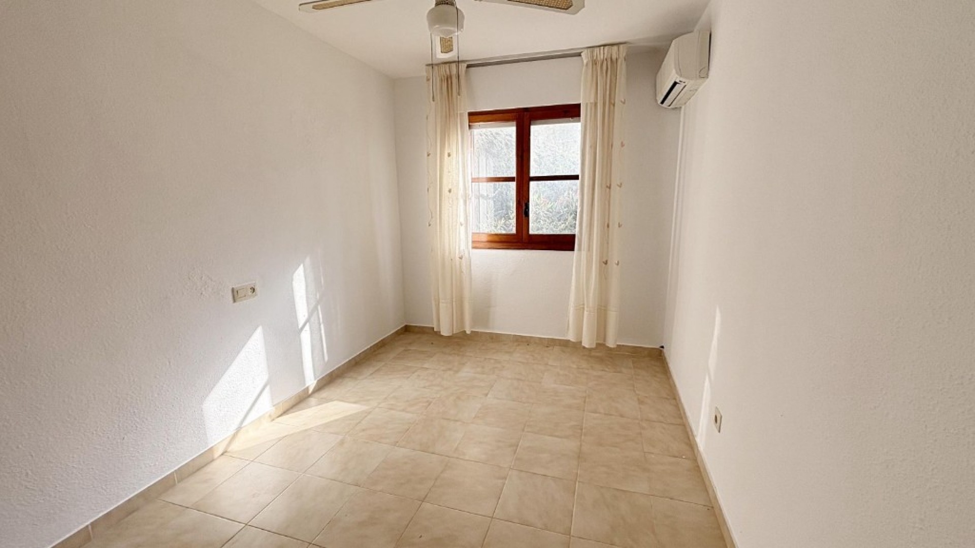Venta - Apartamento piso -
Torrevieja - Lago jardin
